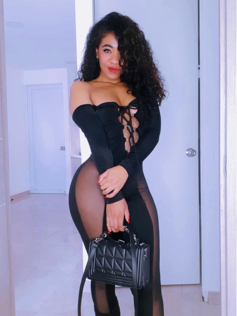 Live sex webcam photo for MayaBranson #7487319