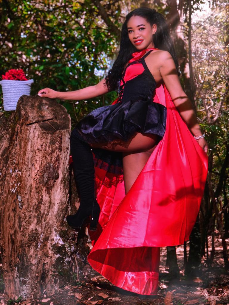 Live sex webcam photo for MayaBranson #7487302