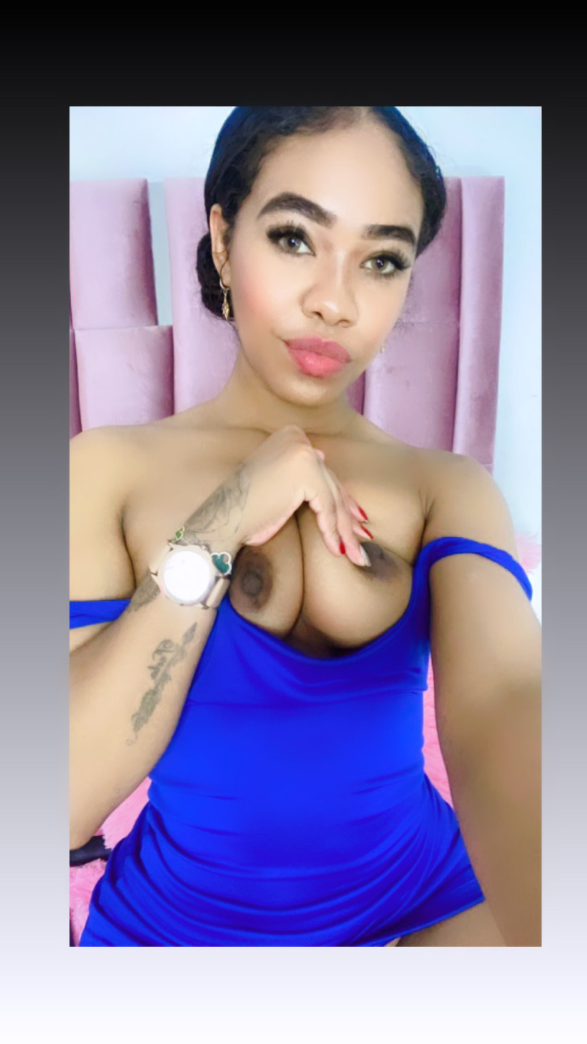 Live sex webcam photo for MayaBranson #7487357