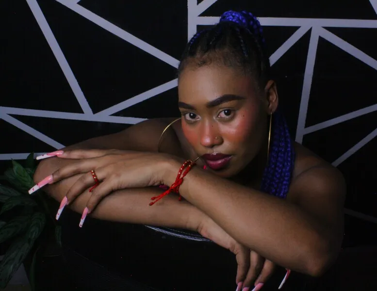 Live sex webcam photo for LaureenMoon #6258970