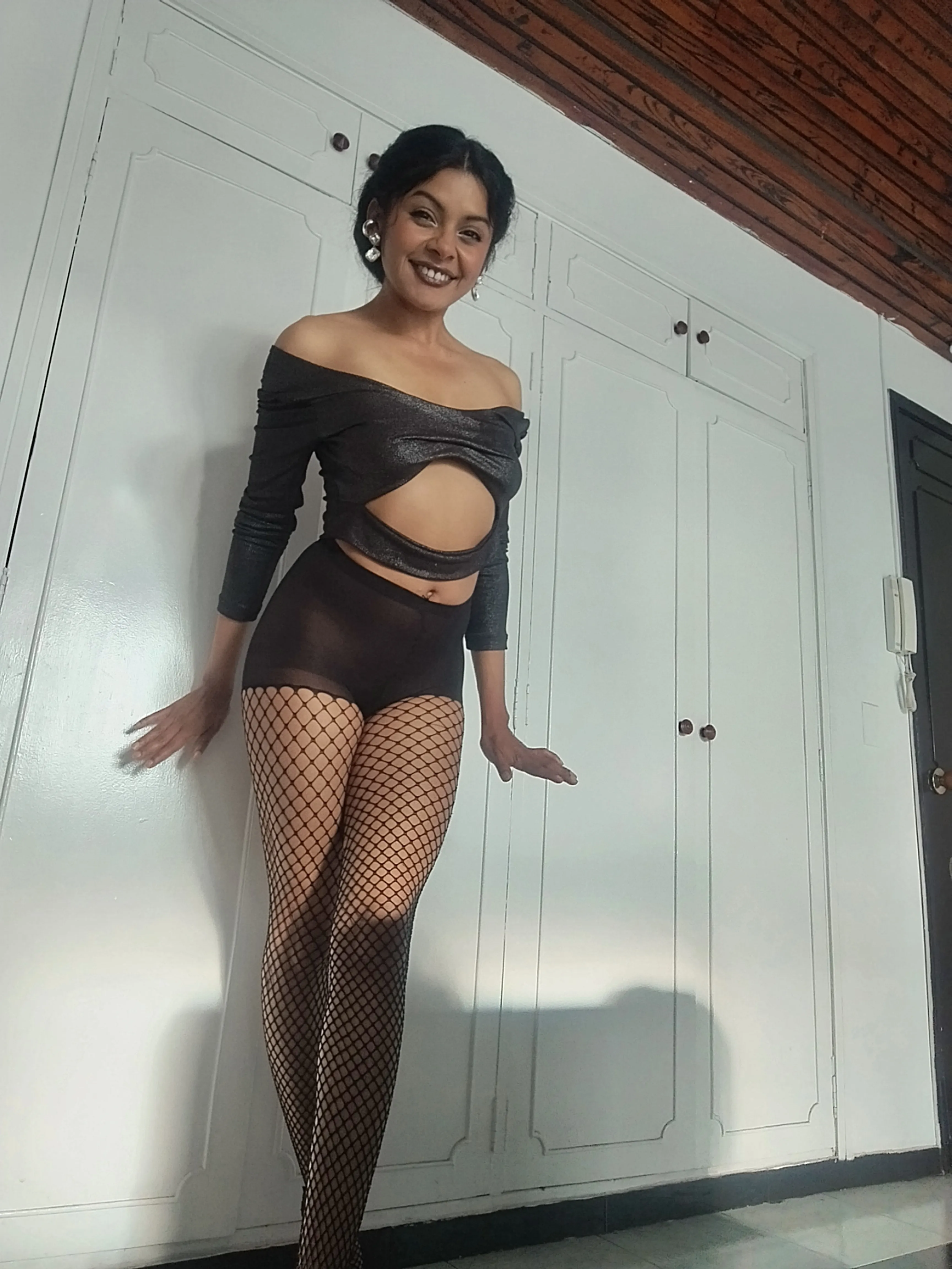 Live sex webcam photo for EmyCrahann #7884867