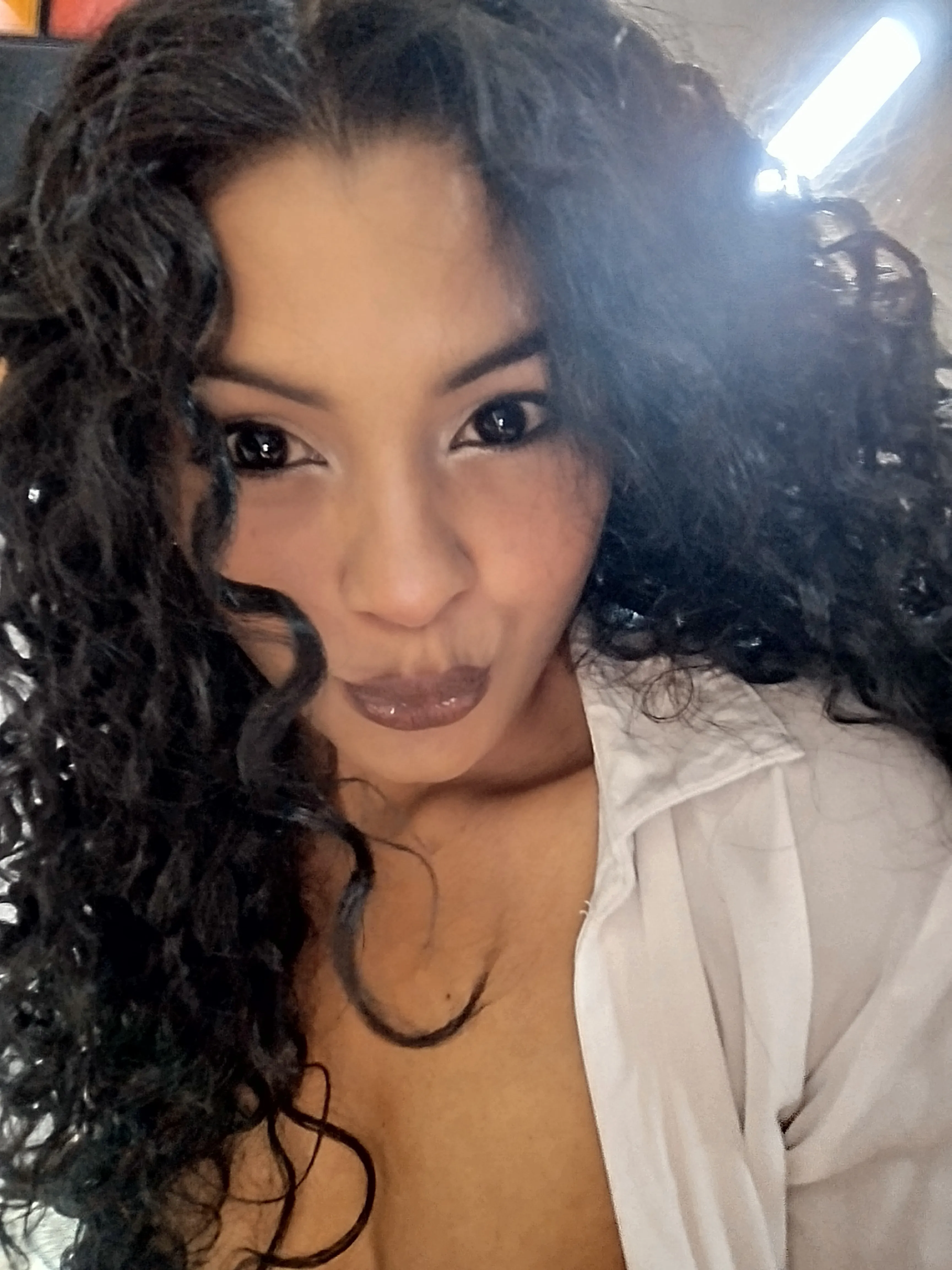 Live sex webcam photo for EmyCrahann #7884817