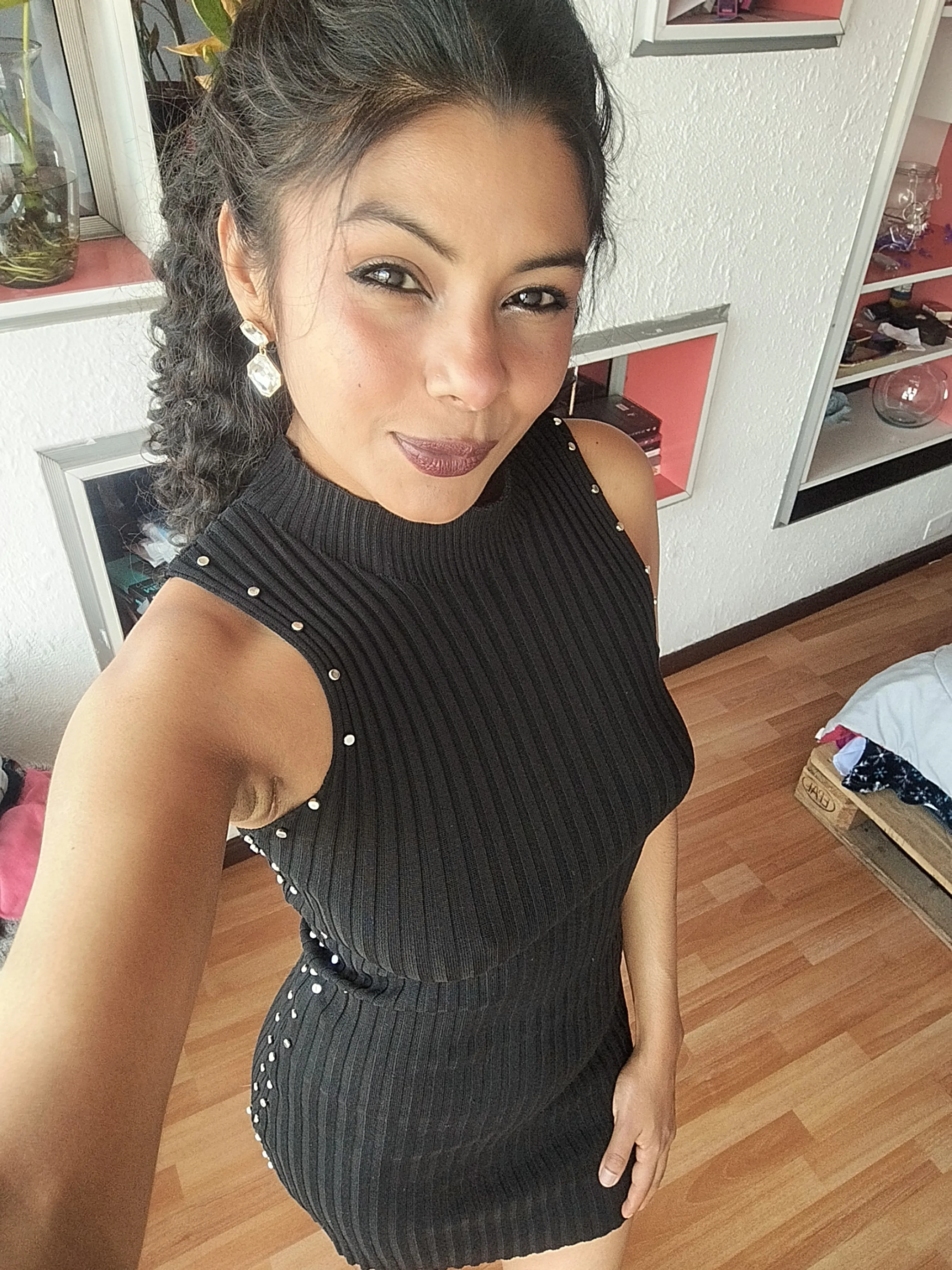 Live sex webcam photo for EmyCrahann #7884831