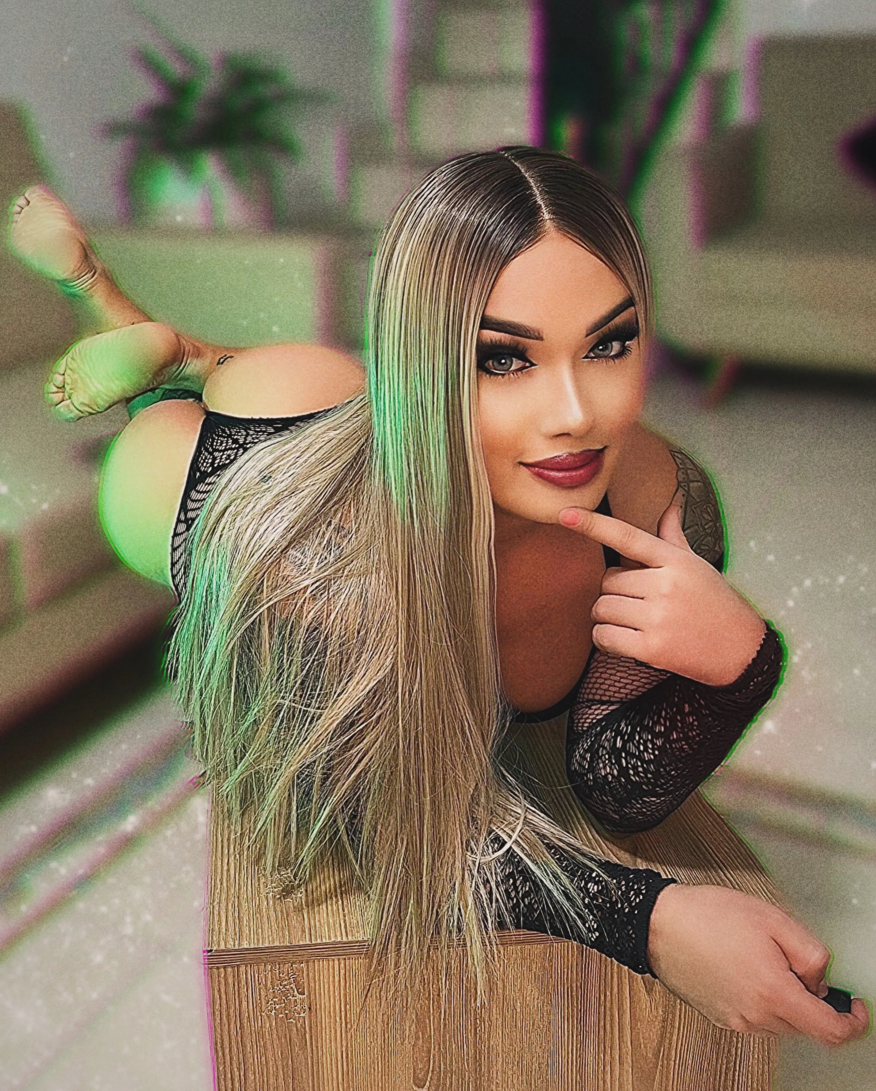 Live sex webcam photo for 9inchspunisher #7802822