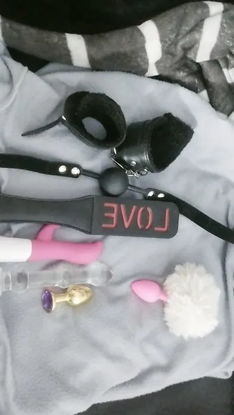 Live sex webcam photo for AbigaiilJohnson #6421168