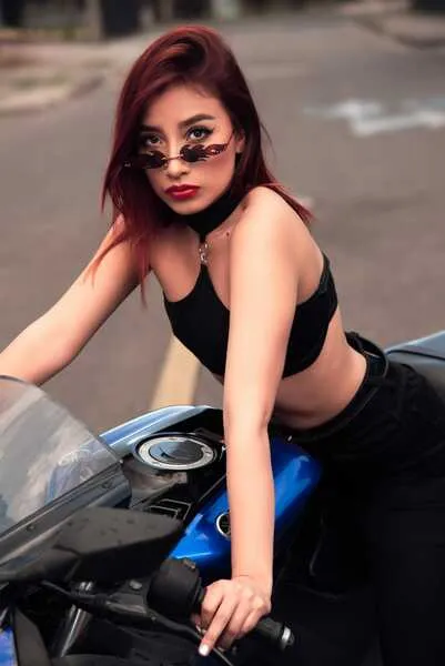 Live sex webcam photo for zoewwilss #5876614