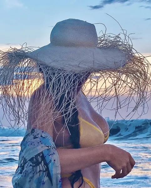 Live sex webcam photo for KeylinBVich #6122963