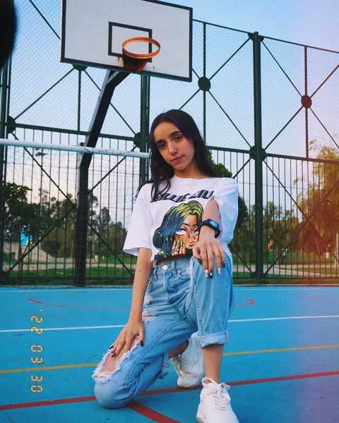 Live sex webcam photo for HannahLamberti #3571024