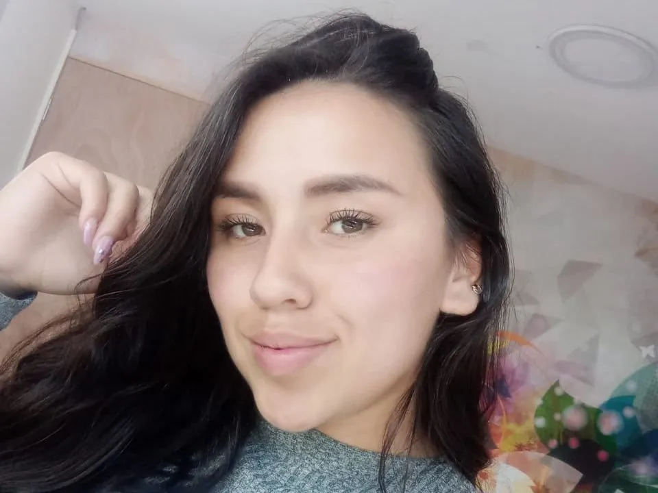 Live sex webcam photo for Monicawalker20 #3619502