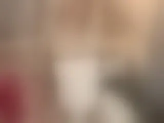 Live sex webcam photo for SophiaSinclaireX #8286551