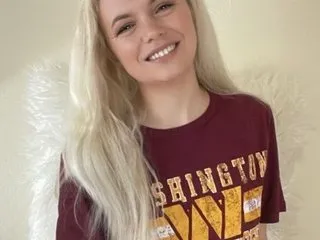 Live sex webcam photo for SophiaSinclaireX #8644250