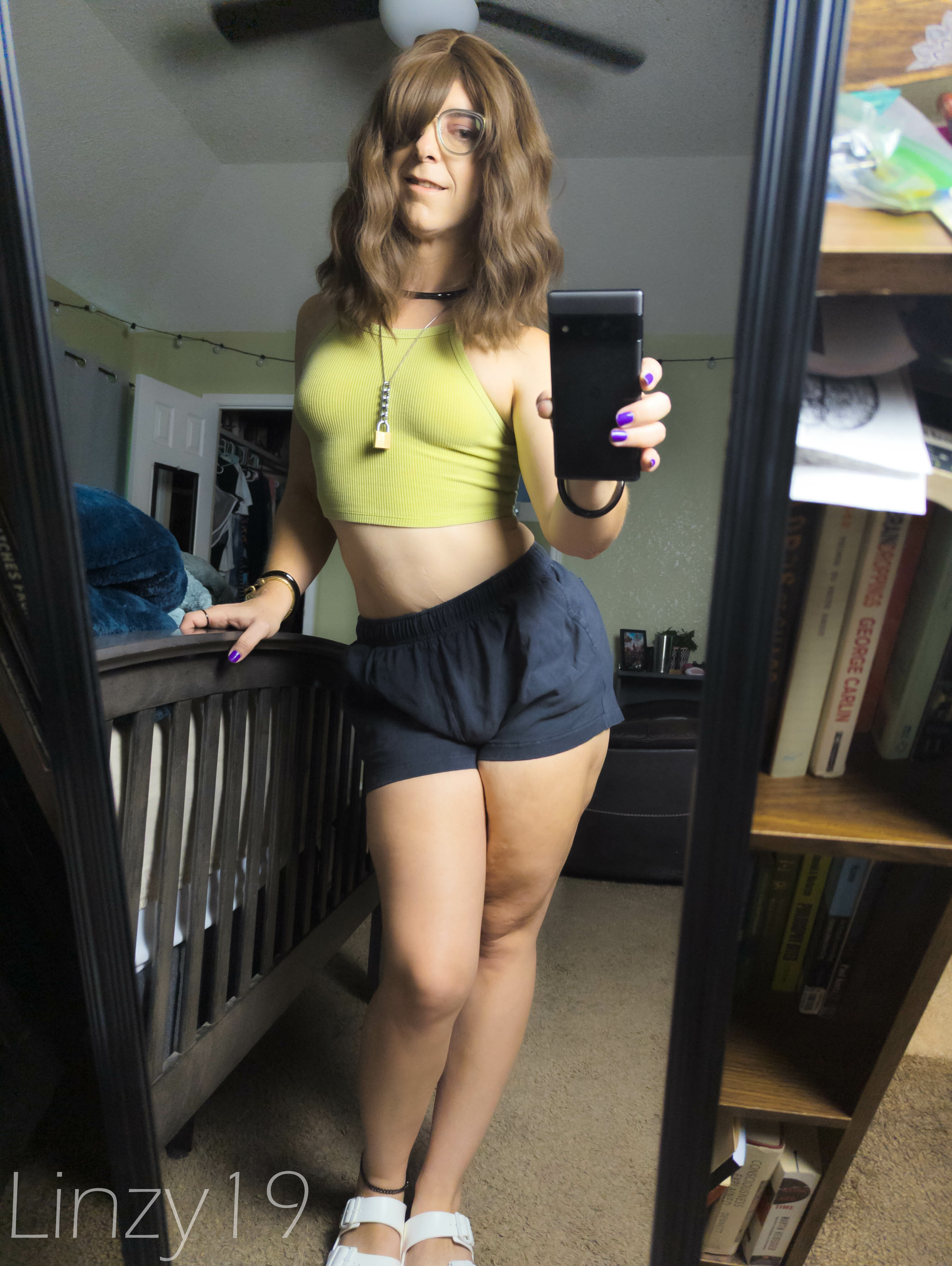 Live sex webcam photo for Linzy19 #7874880