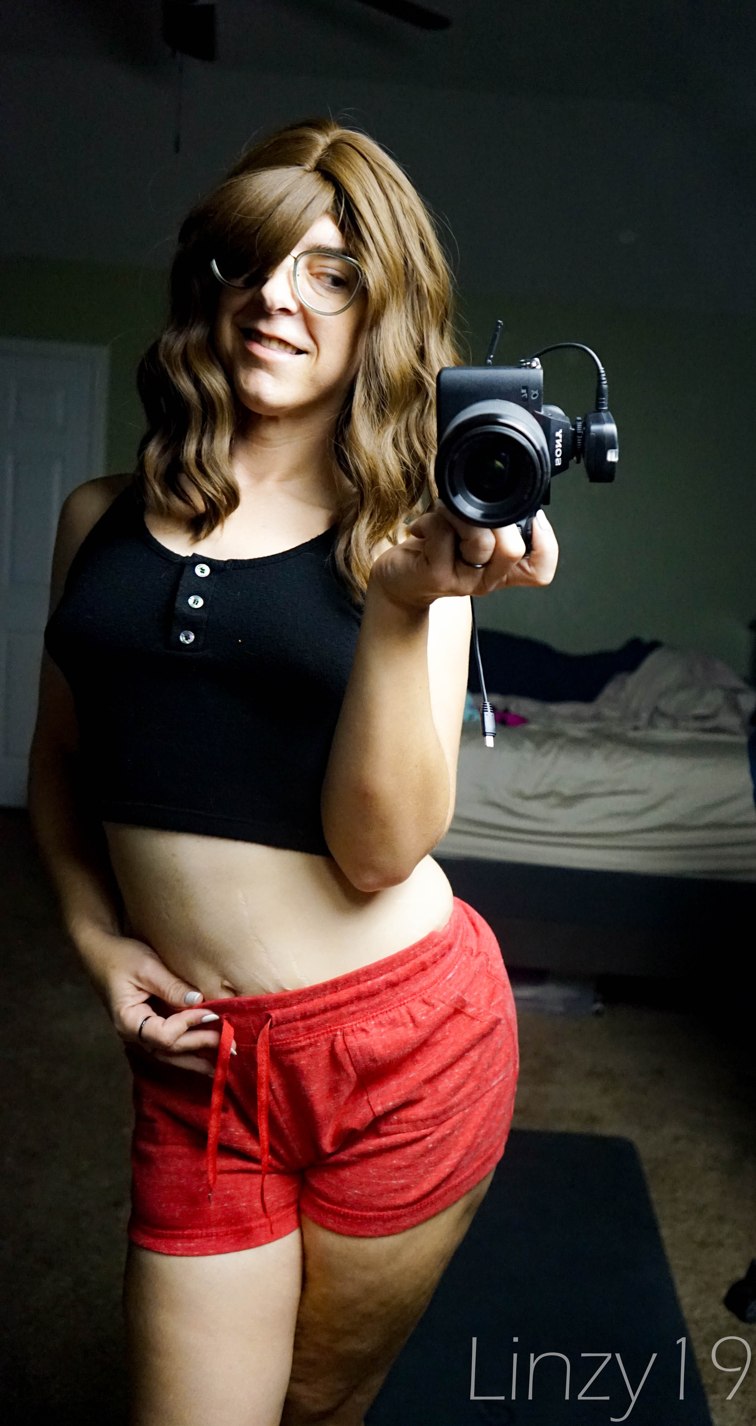 Live sex webcam photo for Linzy19 #7874904