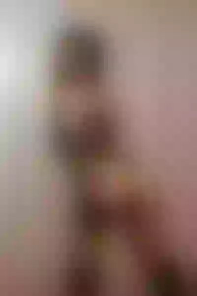 Live sex webcam photo for SashaHylls #5493239
