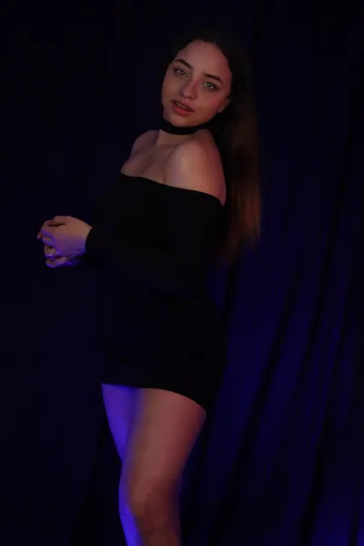 Live sex webcam photo for KarinaWong #3858402