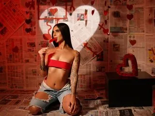 Live sex webcam photo for SharonLyn #6904486
