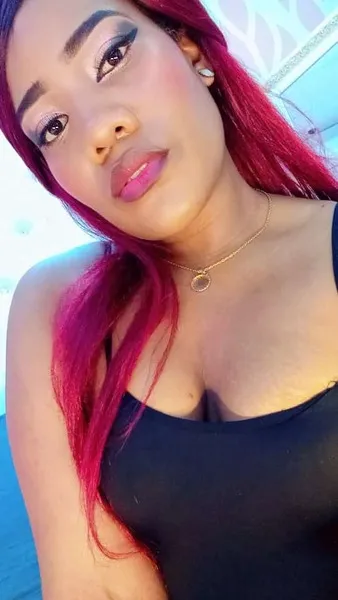 Live sex webcam photo for SamiaSmitn #6124008