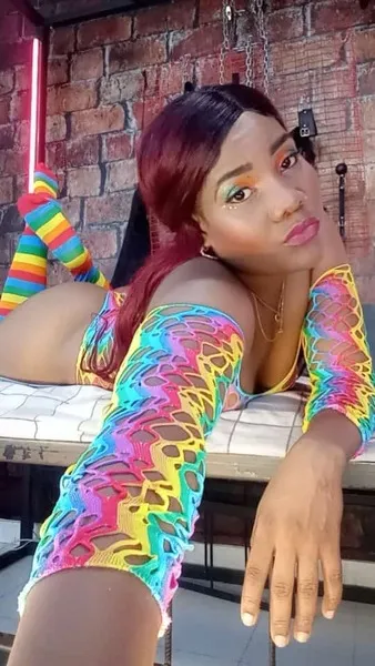 Live sex webcam photo for SamiaSmitn #6123686