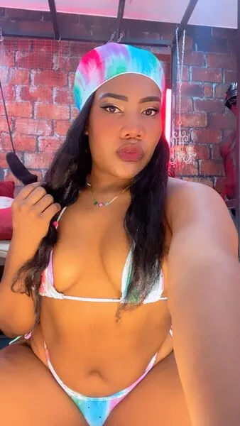 Live sex webcam photo for SamiaSmitn #6332096