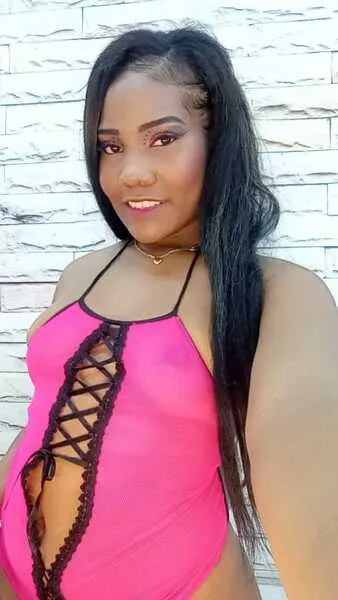 Live sex webcam photo for SamiaSmitn #4239026