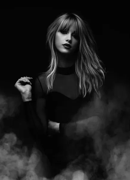 Live sex webcam photo for LustfulLuna #6220130