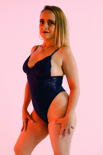 Live sex webcam photo for Sharonlove18 #3605021