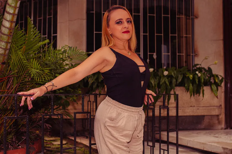 Live sex webcam photo for Sharonlove18 #3605058