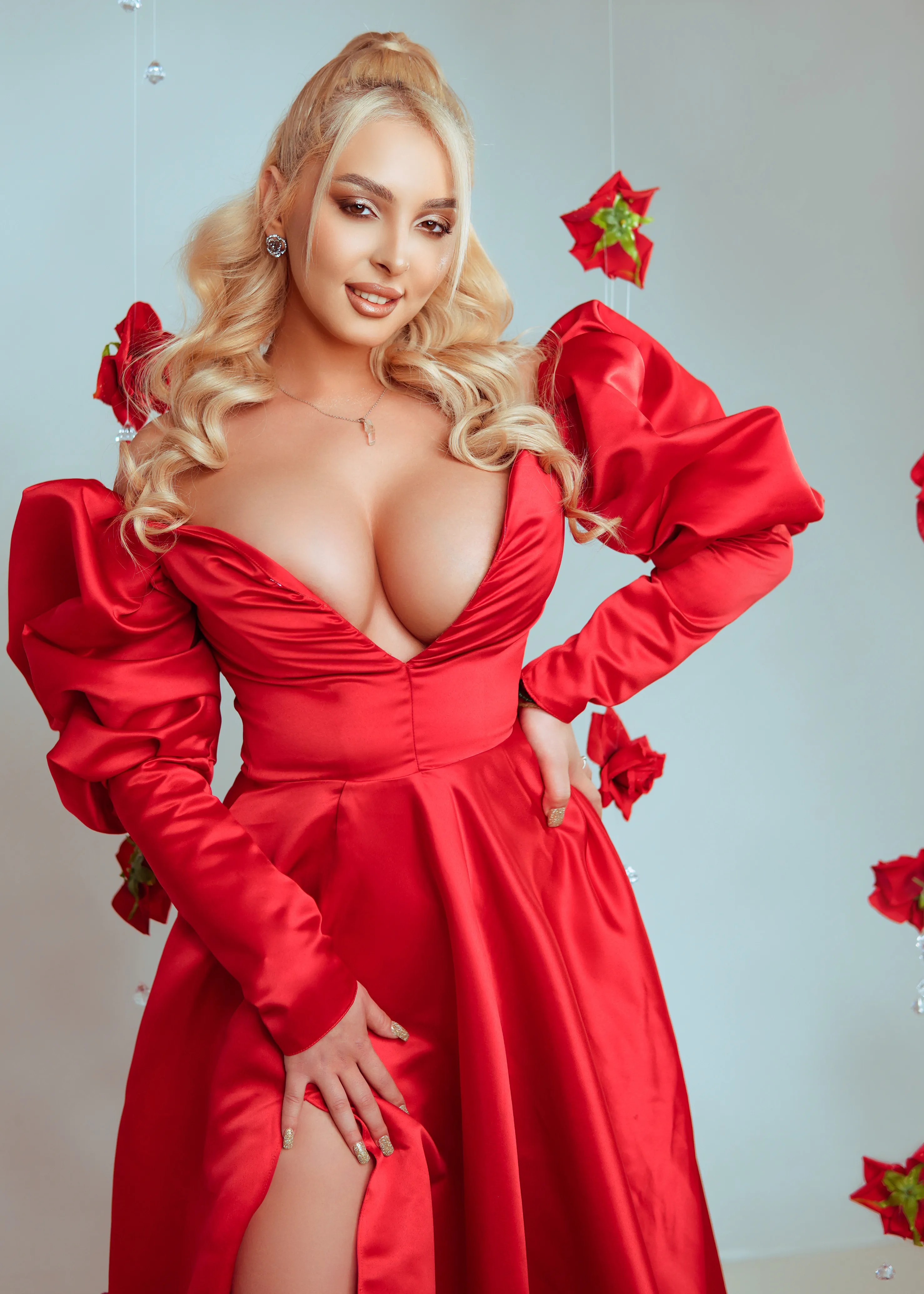 Live sex webcam photo for VictoriaMorrone #7482492