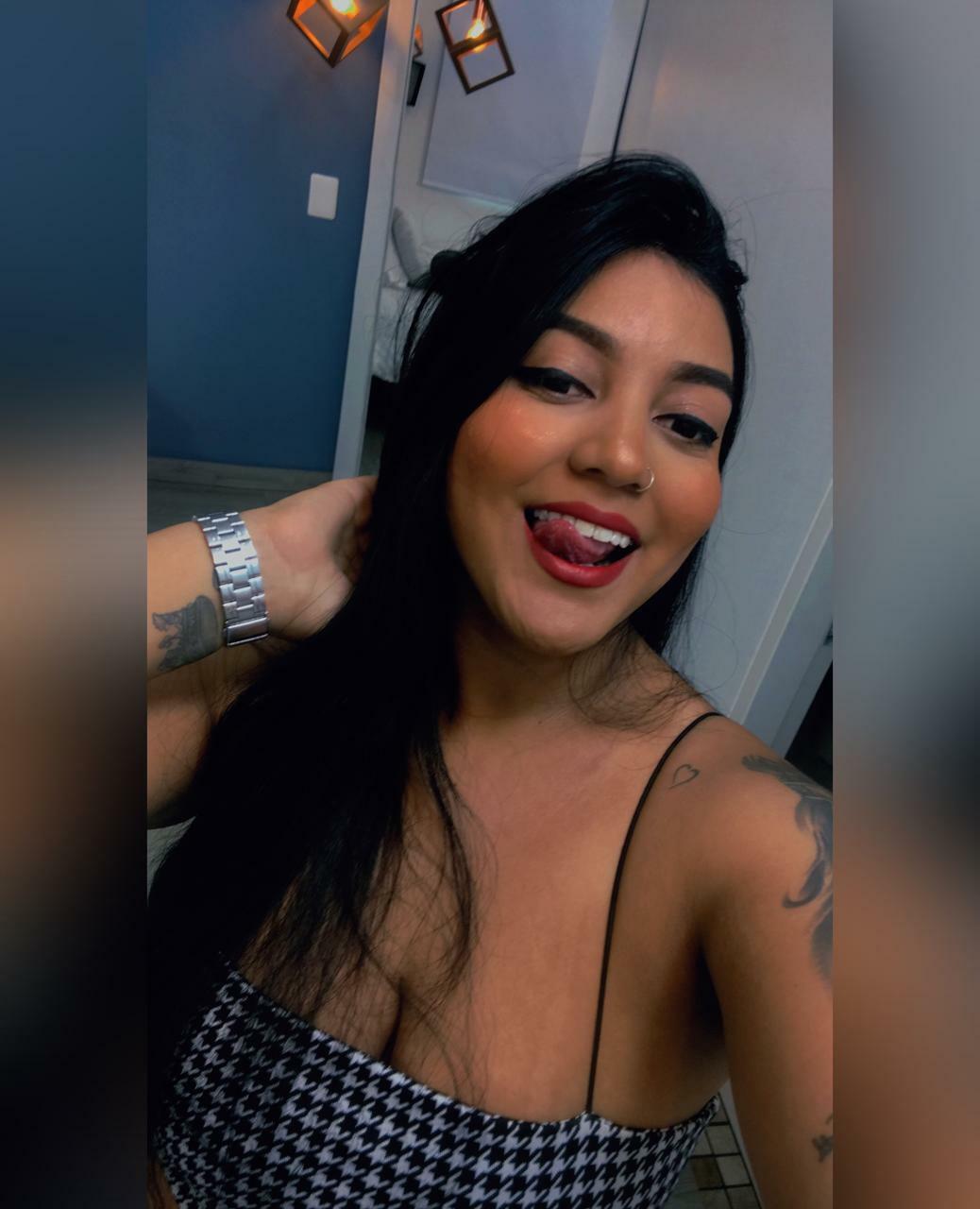 Live sex webcam photo for SabrinaDavison #7165426