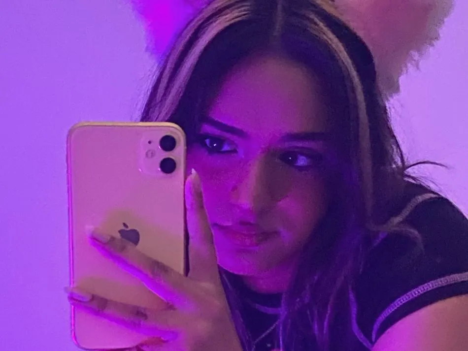 Live sex webcam photo for jazzypetal #3703253