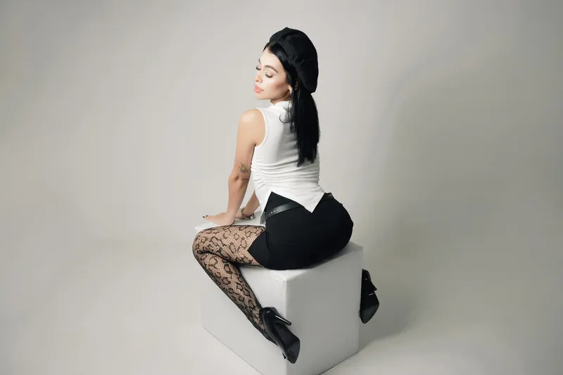 Live sex webcam photo for EmilyMillan #6599058