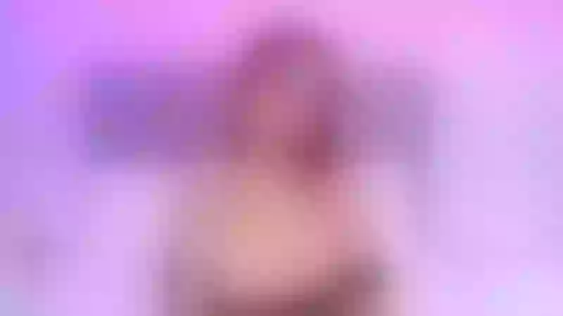 Live sex webcam photo for EmilyMillan #3606446