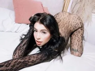 Live sex webcam photo for EmilyMillan #6594343