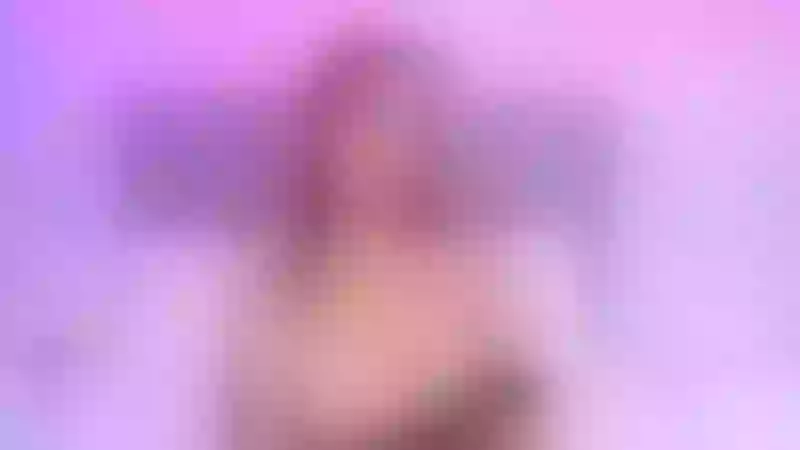 Live sex webcam photo for EmilyMillan #3606445