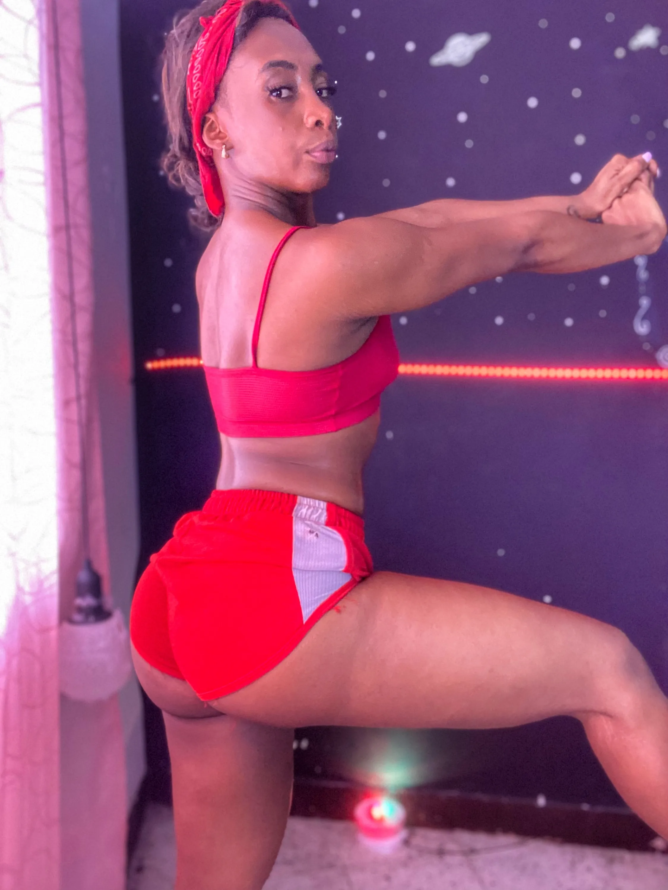 Live sex webcam photo for Cambellbigass #7227884