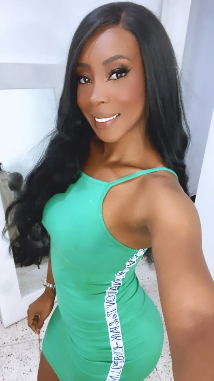 Live sex webcam photo for Cambellbigass #7228853