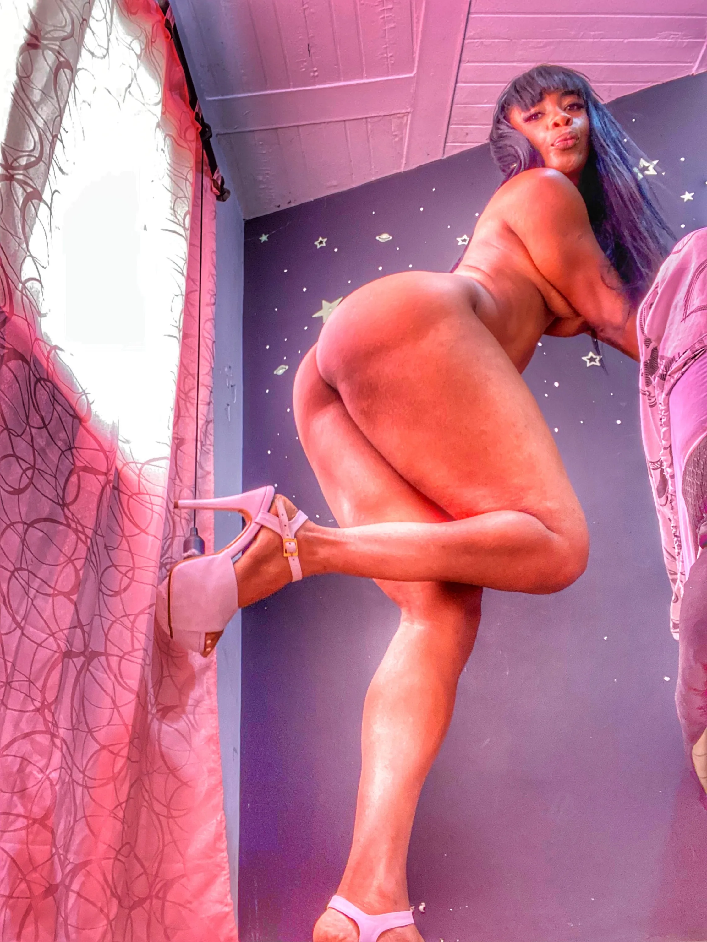 Live sex webcam photo for Cambellbigass #7227998