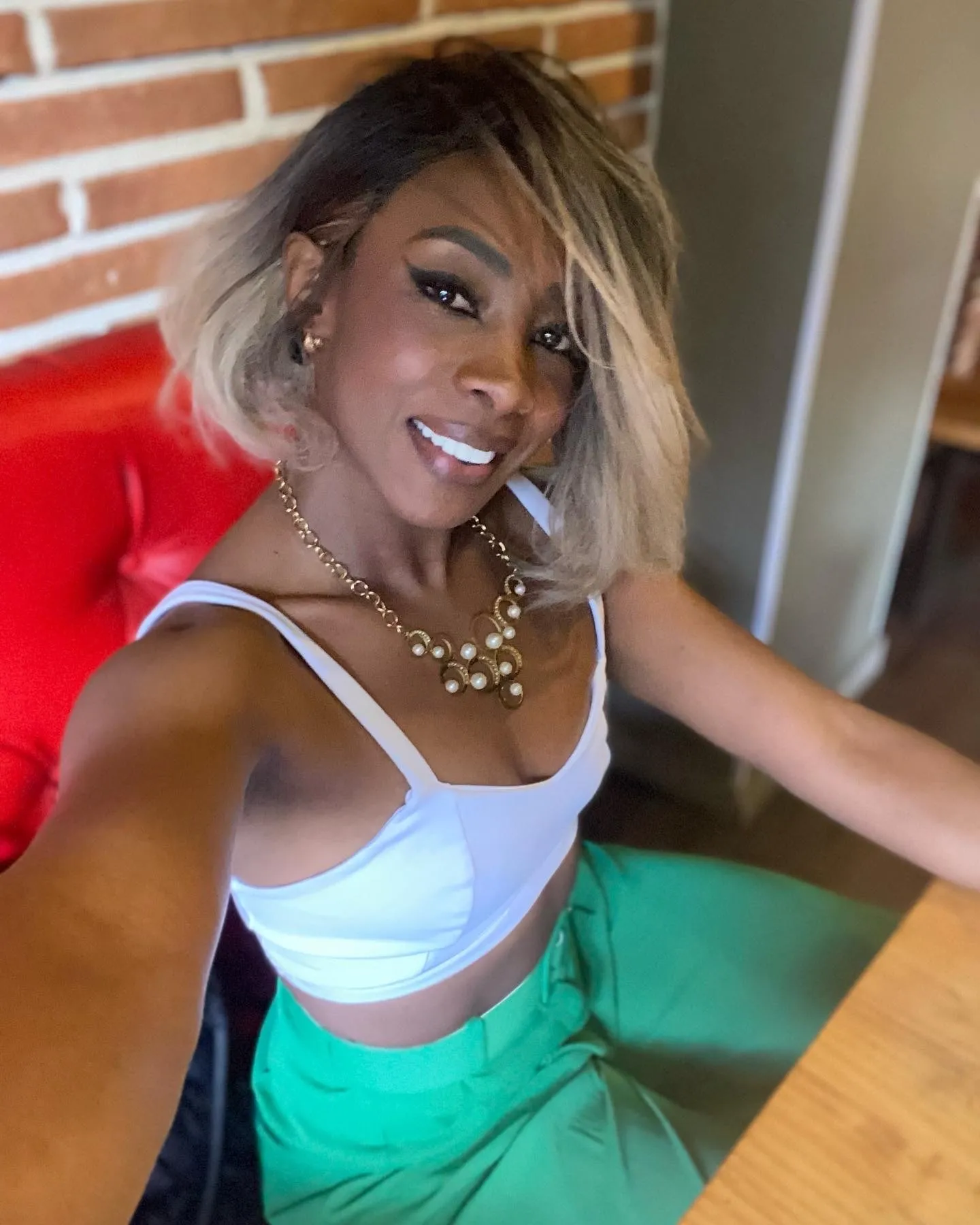 Live sex webcam photo for Cambellbigass #7228541