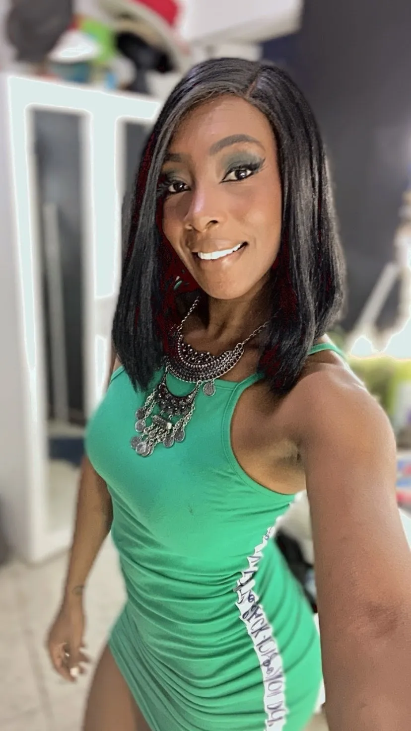 Live sex webcam photo for Cambellbigass #7228356