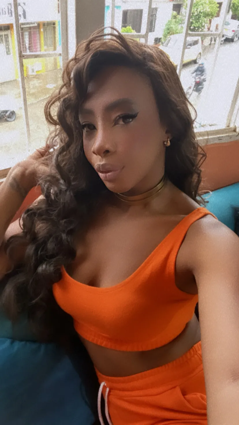 Live sex webcam photo for Cambellbigass #7228245