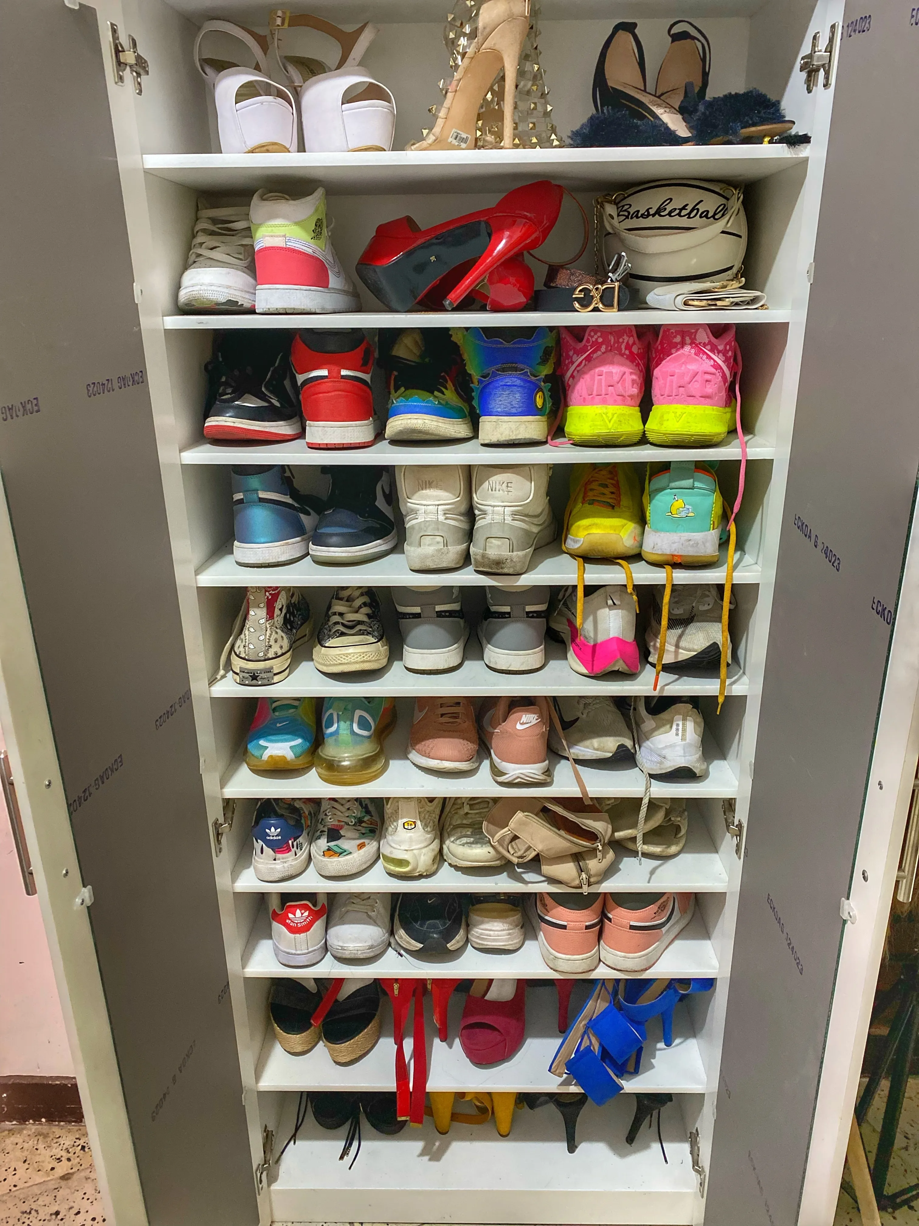 Live sex webcam photo for Cambellbigass #7228354