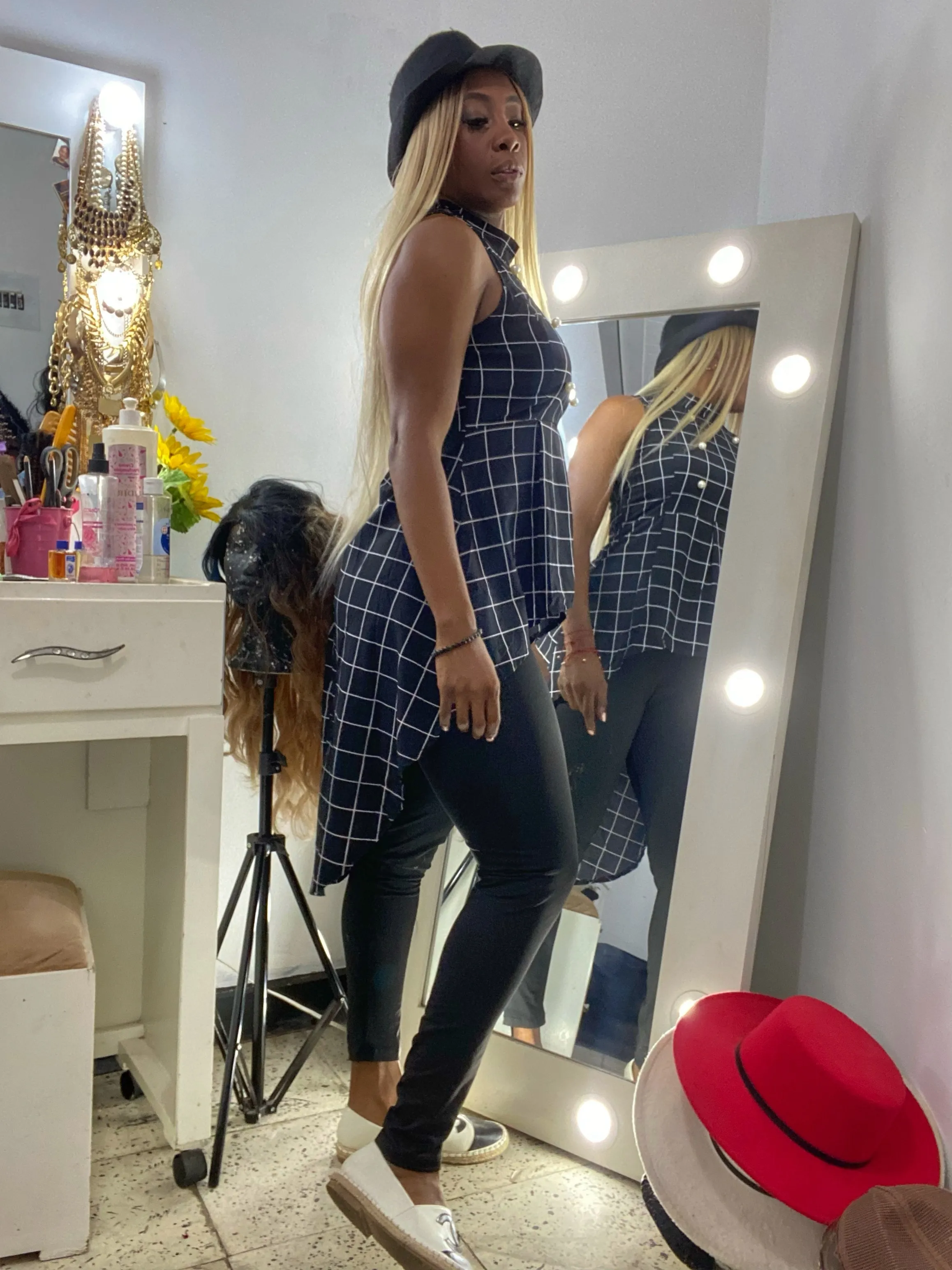 Live sex webcam photo for Cambellbigass #7229144