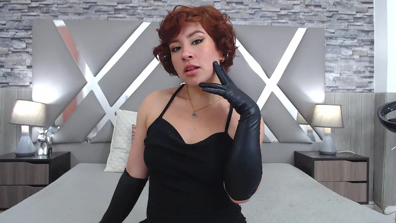 Live sex webcam photo for khaleesFeaz #5878336