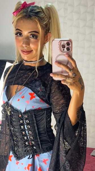 Live sex webcam photo for Breydiprincess18 #6965363