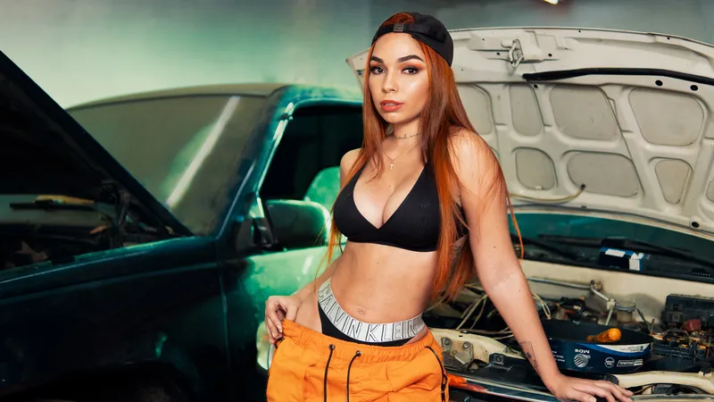 Live sex webcam photo for EmmaMollen #5862993