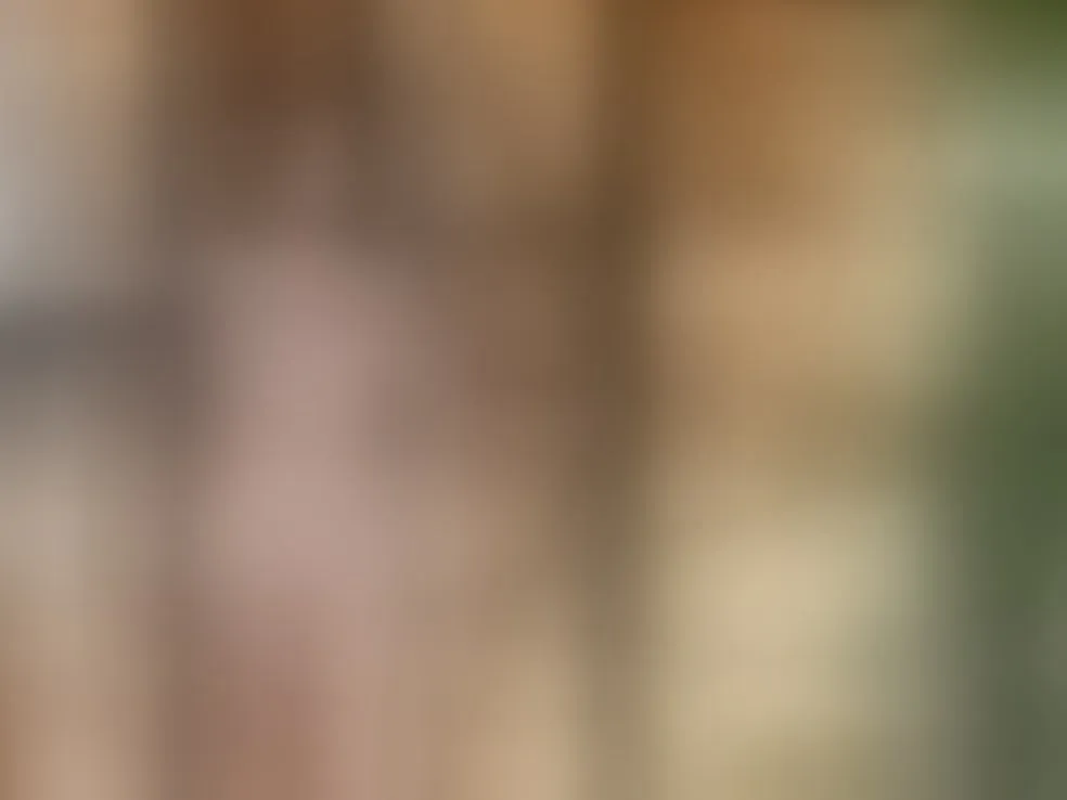 Live sex webcam photo for EmmaMollen #5926345