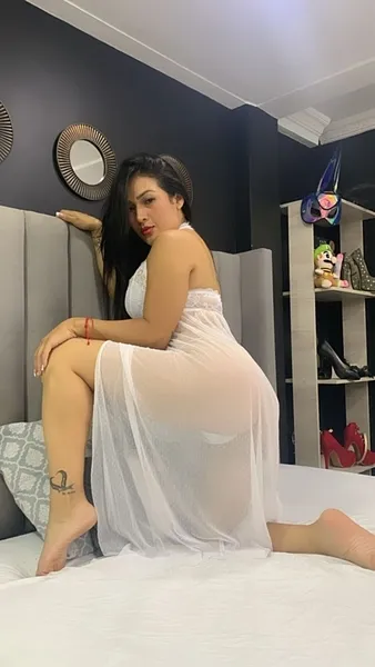 Live sex webcam photo for BiancaSstone #6150606