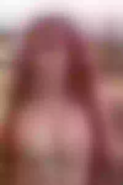 Live sex webcam photo for skynnyshott20 #5290496