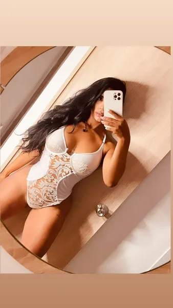 Live sex webcam photo for julycorrea #5323932