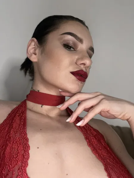 Live sex webcam photo for TarraVass #4151372